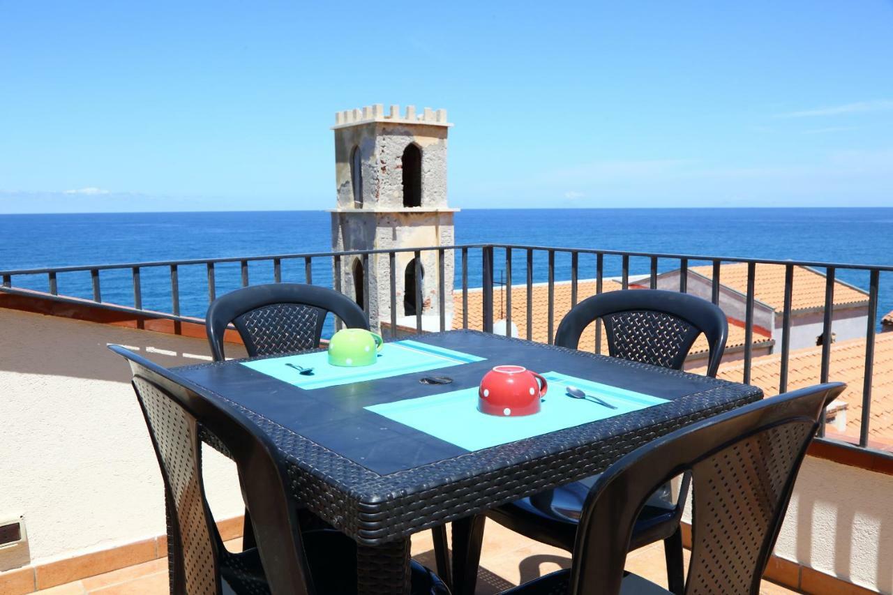 Terrazza Piazzetta Piazza Francesco Crispi Villa Cefalu Exterior photo